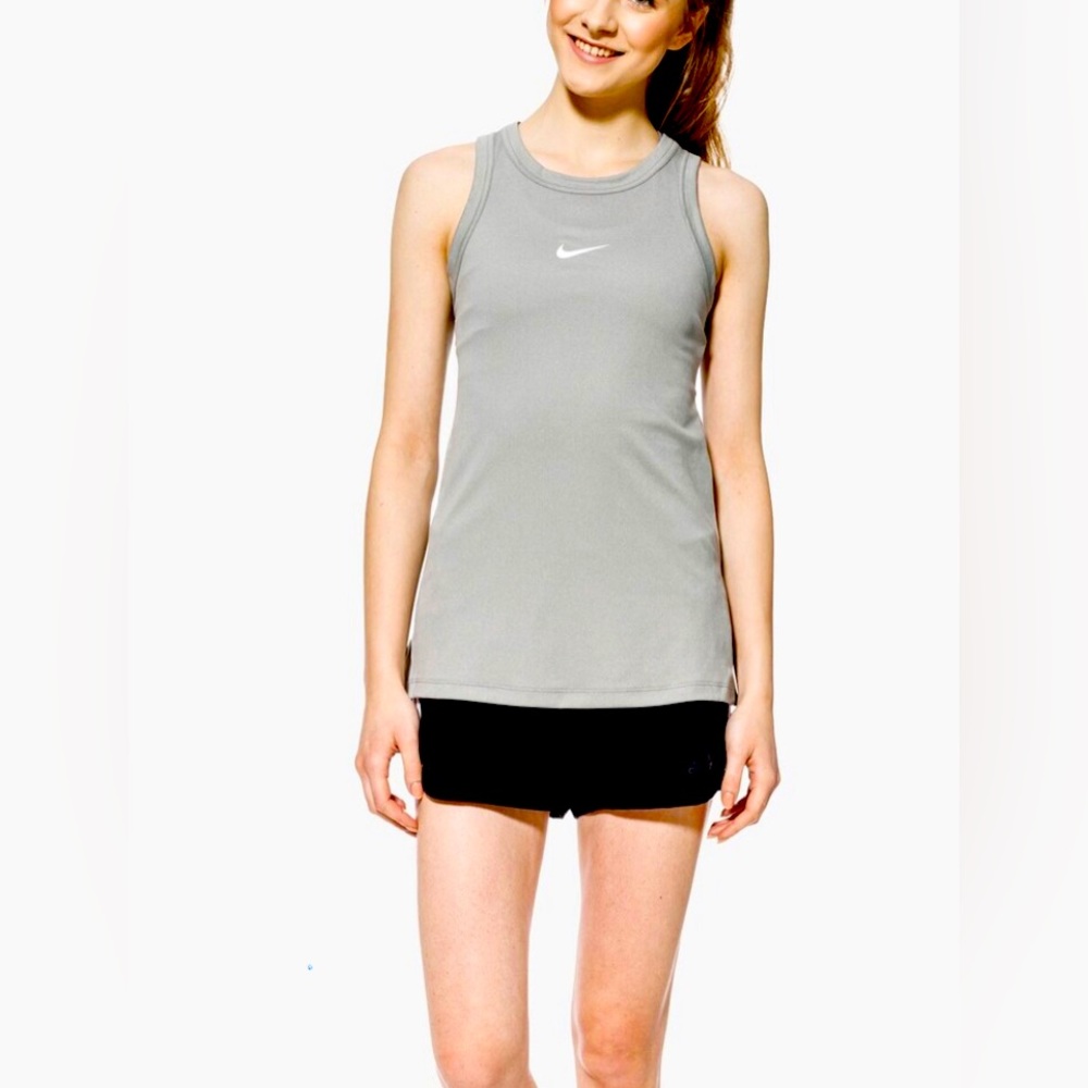 Grey Nike women’s tank dri-FIT size XS